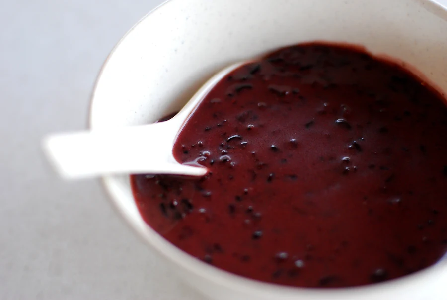 Black Glutinous Rice Pudding with Coconut Milk